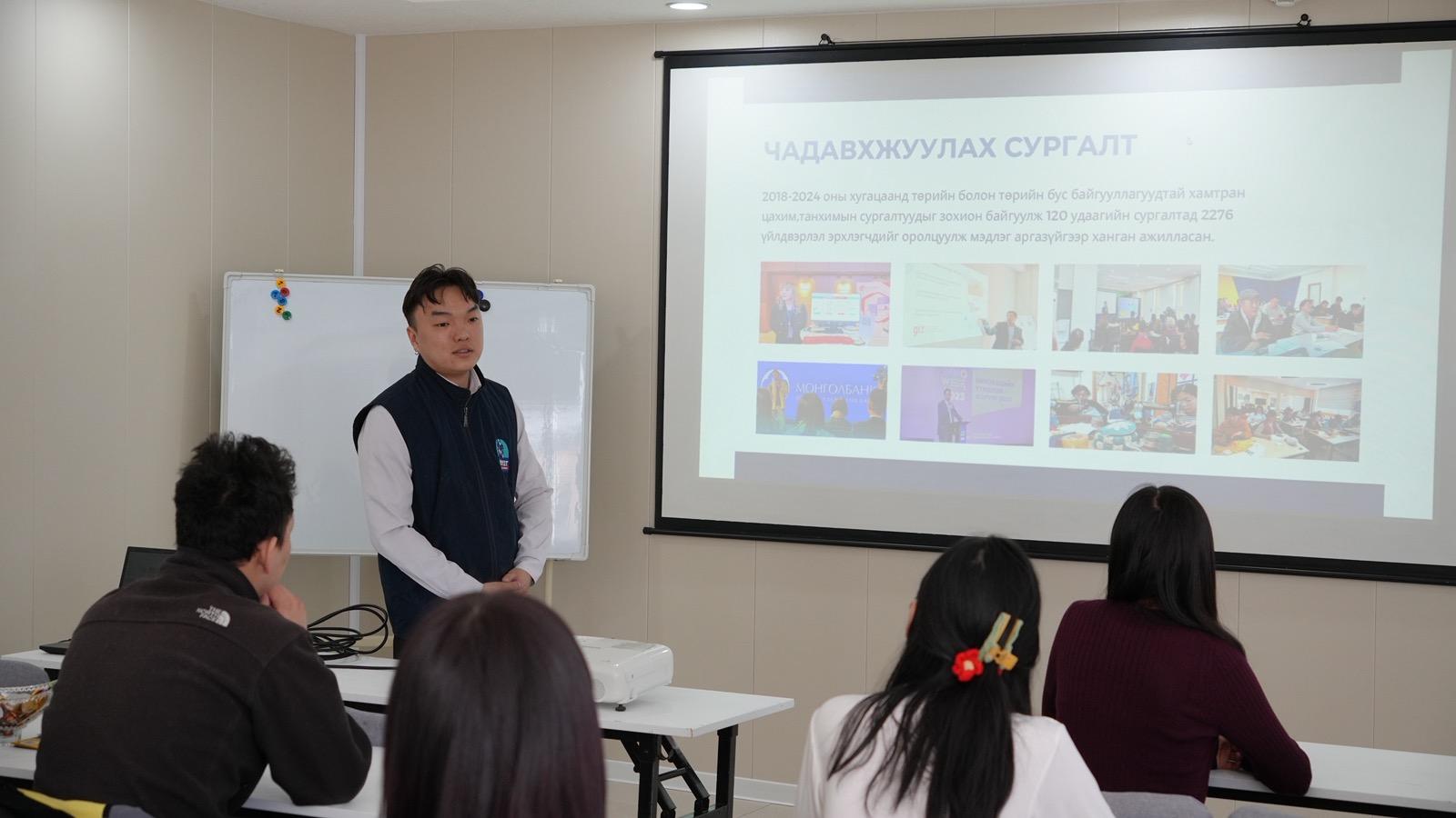 ТТИС-ийн оюутнууд манай төвд зочиллоо!